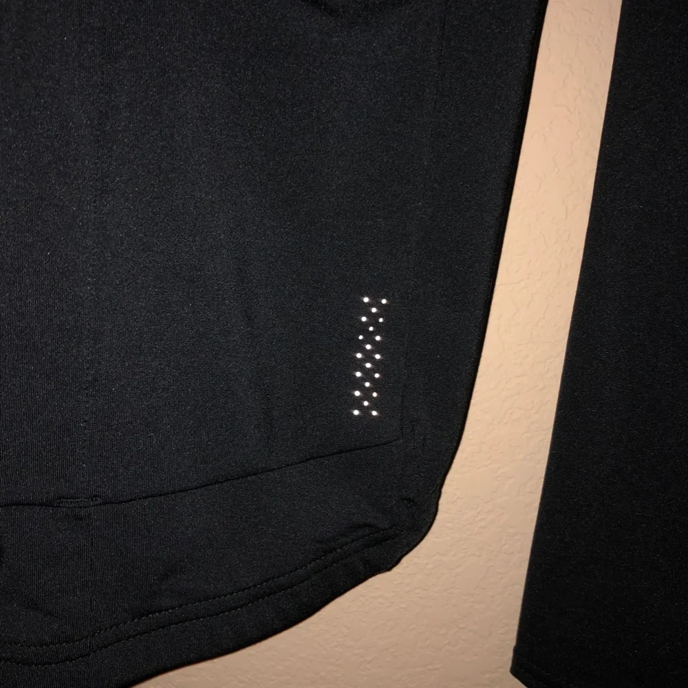 Bontrager Cycling Jacket - Picture 9 of 10